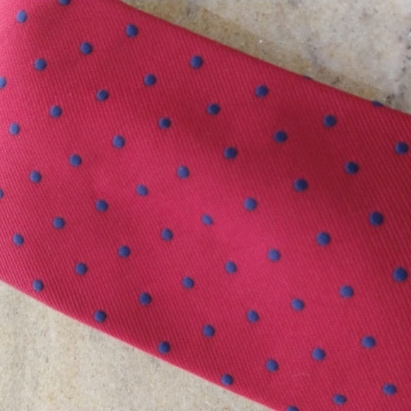 Jo's A Bank executive collection men's repp silk Navy and red dot tie luxury - Picture 3 of 5